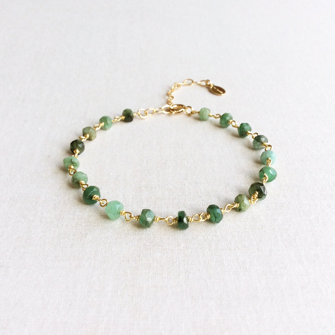 Emerald May birthstone bracelet is a simple emerald bracelet.