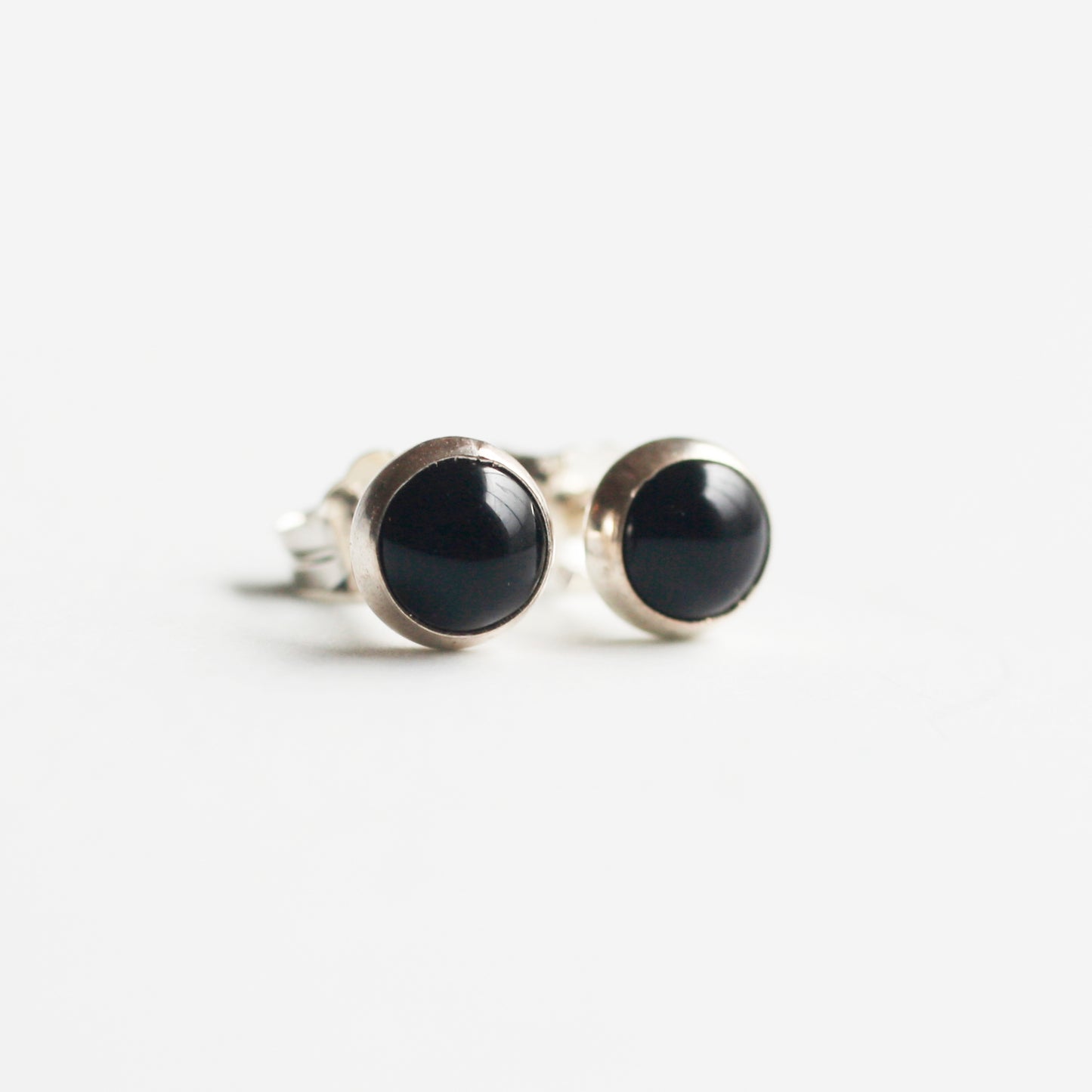 sterling silver 5mm black onyx stud earrings for women or for men