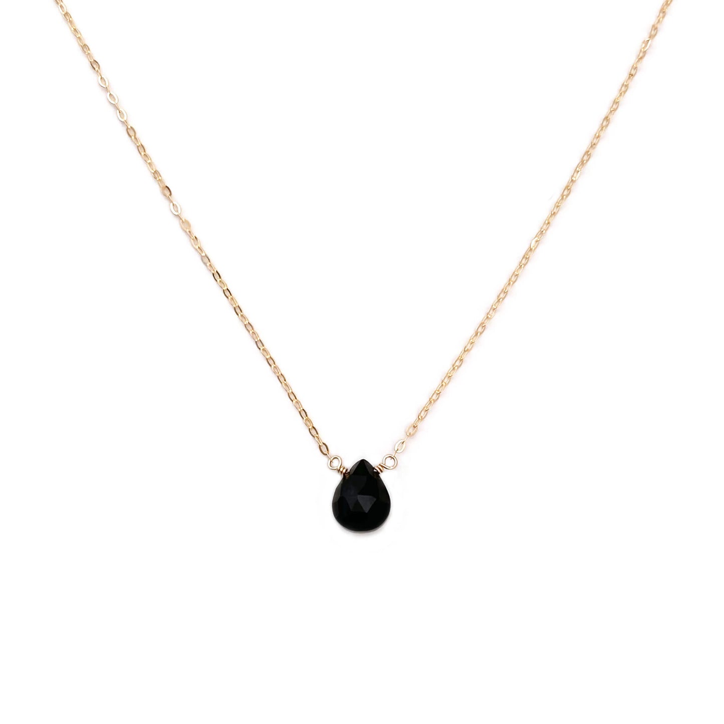 This black onyx necklace is made with a single hand-selected black onyx gemstone. This black stone necklace is for woman.