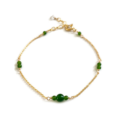 This is a genuine Taiwan Nephrite Jade bracelet that can be made in 14k soild gold, gold filled or sterling silver chain. 