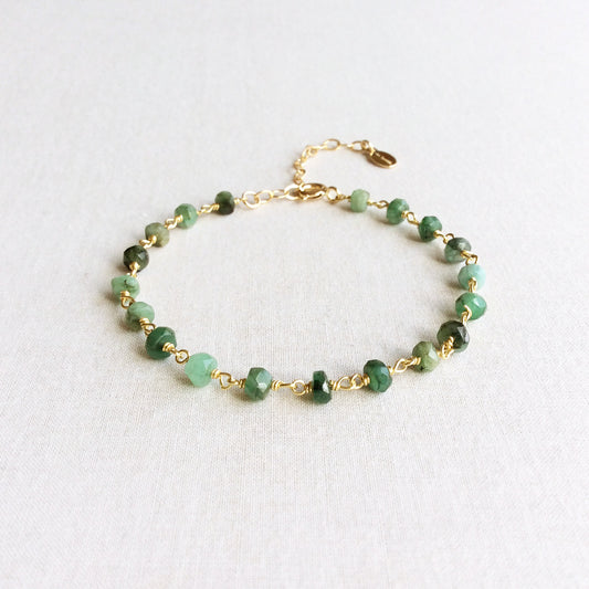 Emerald May birthstone bracelet is a simple emerald bracelet.